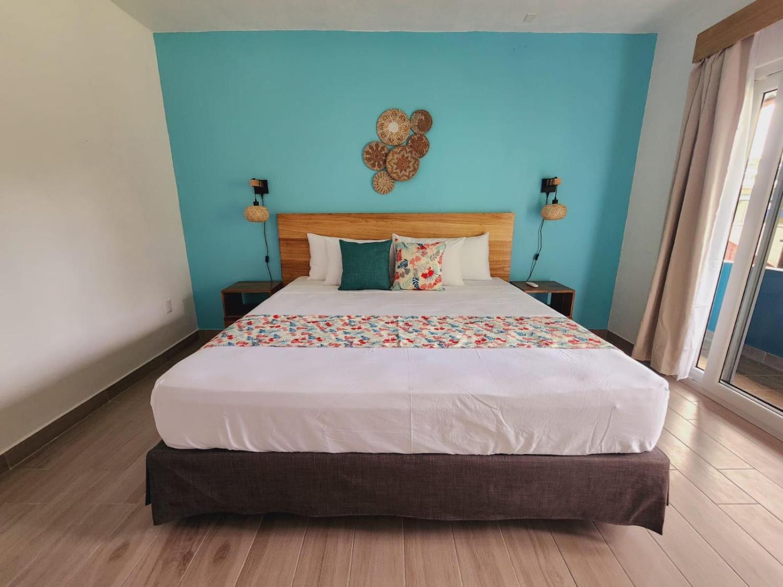 טורטוגוארו Alma Del Bosque Hotel מראה חיצוני תמונה
