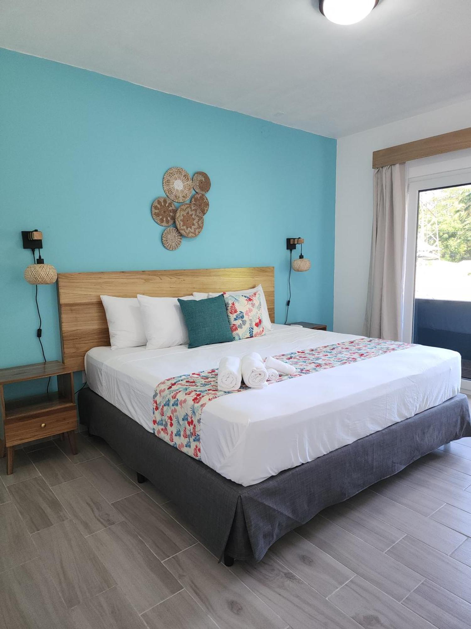 טורטוגוארו Alma Del Bosque Hotel מראה חיצוני תמונה